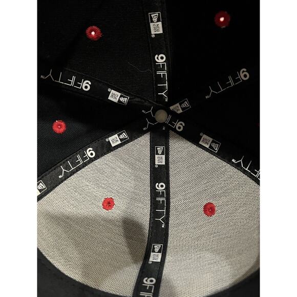 New Era 9Fifty Oakley Mens Black Red Embroidered Logo Adjustable Snapback Hat - Picture 9 of 13